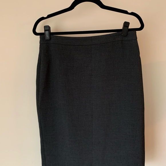 Ann Taylor skirt suit - Picture 6 of 6